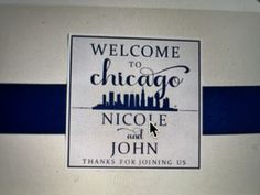 the welcome sign for chicago and john is shown in black and white with blue stripes