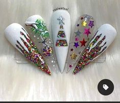 Bling Xmas Nails, Christmas Nails Encapsulated, Christmas Tree Nails Acrylic, Christmas Encapsulated Nails, Encapsulated Christmas Nails, Bling Christmas Nails, Crazy Christmas Nails, Extra Christmas Nails, December Birthday Nails