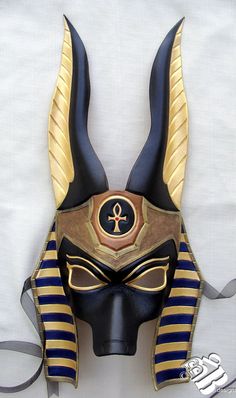 Egyptian Jackal Anubis Leather Mask by B3leatherdesigns on Etsy, $150.00. Follow us! - http://starshipseraphm.blogspot.com/p/home.html Egyptian Jackal, Anubis Mask, Egyptian Mask, Starověký Egypt, Bags Patterns, Masquerade Costumes, Costume Masks, Leather Mask, Cool Masks