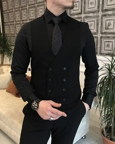 Peak Lapel Suit, All Black Suit, Black Outfit Men, Black Suit Men, Classy Outfits Men, Suit For Men