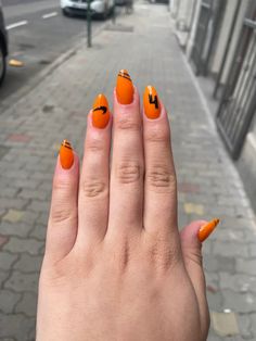 F1 Nails, Racing Nails, Jamaica Nails, Themed Nails, Impress Nails, Nails Inspired, Vintage Nails, Matte Nails Design, Inspired Nails