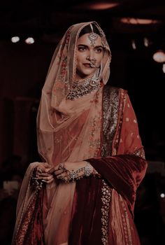 Rich Pakistani Aesthetic, Indian Bride Outfits, Royalty Aesthetic, Desi Aesthetic, Desi Clothes, Bridal Dress Fashion, Indian Bridal Dress, Indian Bridal Fashion, Pakistani Bridal Wear