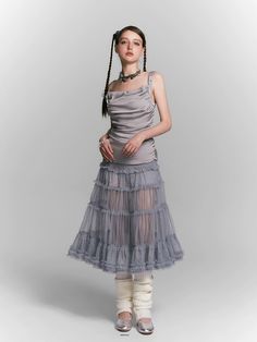 A cute tulle skirt with a nuanced see-through feel. 

A long length piece that can be worn by adult ladies. 

As it is finished in one color, it goes perfectly with any top. 

◾️Model
Height/Weight: 167cm/50kg
Try size: S

◾️Material
polyester 100%




Size (cm)
Skirt length
Waist


S
78
66-76


M
81
72-82


L
84
78-88 Tulle Skirt Outfit, Short Tulle Skirt, Tool Skirt, Long Tulle Skirt, Ballet Wrap Skirt, Tulle Skirts Outfit, Unusual Clothes, Tulle Long Skirt, Sheer Skirt