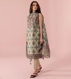 so stylish Aop Print, Designer Dress, Designer Dresses, Saree, Dresses, Quick Saves, Design