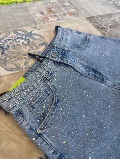 Jeans Claro, Light Blue Jeans, Bling Bling, Farm Animals, Blue Jeans, Jean Shorts, Light Blue, Bathing Beauties, Germany