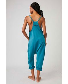 BESTSELLER- NEW COLOR! A perfect match for light workout days, or for layering on post-sweat sesh, this soft and comfy onesie features a slouchy, relaxed-fitting design with a dropped crotch and convenient side pockets. Racerback style Dropped armholes Oversized patched pockets FP Movement A destination for the life well-lived, Free People Movement offers performance-ready activewear, practice-perfect styles and beyond-the-gym staples. We believe in the power of community, in supporting and lift Free People Hot Shot Onesie, Light Workout, Workout Days, Hot Shots, Free People Movement, Fp Movement, Oversized Silhouette, Black Stripes, Perfect Match