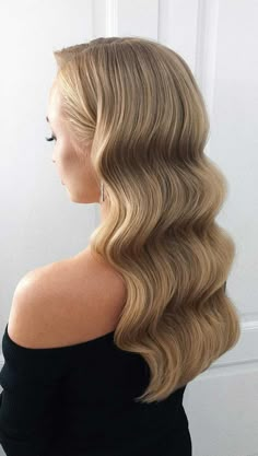 Elaborate Wedding, Wedding Hair Colors, Hairstyles Homecoming, Graduation Hairstyles, Hair Homecoming, Homecoming Hair Down, Cute Hairstyles For Medium Hair, Wedding Hairstyles For Long Hair, Prom Night