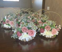 Sweet Sixteen Centerpieces, Hoop Centerpieces, False Friendship, Bautizo Ideas, Centerpieces Party, Simple Wedding Centerpieces, Birthday Party Centerpieces, Centerpieces Wedding