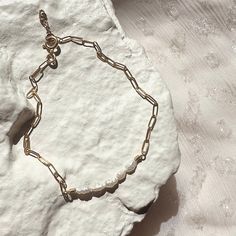 "Vive is the Latin word for live // A little reminder to stay positive, and live in the moment. Perfect on its own or stacked with other In Situ bracelets. - 14k gold filled chain - Natural, freshwater pearl - Goes well with the ALEXANDRA pearl necklace - Nickel free and suitable for sensitive skin Sized by circumference: XS: 6\" S: 6.5\" M: 7\" L: 7.5\" XL: 8\" *This bracelet comes with a 0.5\" extender chain which is not included in these measurements. This extender is shown in the last photo. Everyday Minimalist Pearl Bracelet With Extender, Everyday Beaded Bracelets With Pearl Charm, Everyday Beaded Bracelet With Pearl Charm, Dainty Pearl Charm Bracelet For Everyday Wear, Dainty Pearl Charm Bracelets For Everyday, Minimalist Everyday Pearl Bracelet With Adjustable Chain, Dainty Everyday Bracelets With Pearl Charm, Everyday Minimalist Pearl Bracelet With Adjustable Chain, Dainty Oyster Chain Bracelet For Everyday