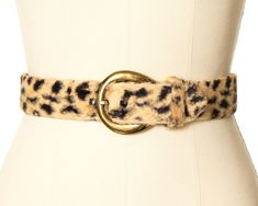 "♡ PLEASE ENLARGE PHOTOS FOR MORE DETAIL ♡ D E T A I L S * 1950s / 1960s cinch belt * leopard print faux fur * brass metal buckle * adjustable fit * backed in leather * label: Garay Co (?) M E A S U R E M E N T S fits like a: x-small | small marked size: 24 fits waists: 24-25.5\" total length: 29\" width: 1.5\" C O N D I T I O N Very good vintage condition. Ready to wear! Very light wear to the faux fur, mostly on edges. ➳ Please read store policies prior to purchase. Thank you!! xoxo, Allyson ♥ Fur Belt, Leopard Print Belt, Leopard Print Accessories, Leopard Belt, Y2k Winter, Cinch Belt, Chill Fits, Vintage Belt Buckles, Leather Label