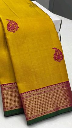 Bridal Sarees South Indian, Simple Saree Designs, New Saree Designs, Crepe Silk Sarees, Silk Saree Kanchipuram, Wedding Saree Collection, Blouse Designs Silk