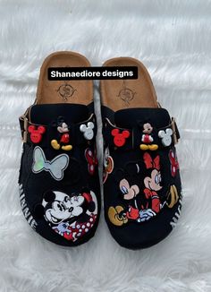 Custom made patch clogs  I provide the shoes and ship as well When booking please let me know specific design and patch theme that you will like and please have correct shoe size Birkenstock Clogs With Patches, Birkenstock Clogs Patches, Patches On Shoes, Custom Birkenstocks, Birkenstock Clog, Custom Patch, Black Betty Boop, Braided Cornrow Hairstyles, Black Betty