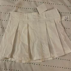 Mini Pleated Skirt With A Side Zipper, Brand New With Tags And Super Cute To Style White Pleated Mini Skirt, Mini Pleated Skirt, Pleated Mini Skirt, Pleated Skirt, Side Zipper, Mini Skirt, Womens Skirt, Color White, Mini Skirts