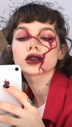 90s Hiphop Make Up, Creative Red Makeup Looks, Red Creative Makeup, Red Liner Makeup Looks, Horror Face Drawing, Graphic Liner Halloween, Teary Eye Makeup, Creative Lip Makeup, Halloween Make Up Ideas Creative