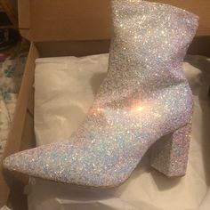 All Over White Iridescent Glitter, Pointed Toe Ankle Boots. Block Heel. Size 7, Fit Tts. New W/Box Never Worn. Soooooo Gorgeous! Party Glitter Ankle-high Boots, Glitter Ankle-high Party Boots, Glamorous Metallic Boots With Glitter, Trendy Glitter Boots For Party, Trendy Glitter Boots For Party Season, Ankle Boots Aesthetic, Sparkle Dresses, Glitter Ankle Boots, H&m Heels