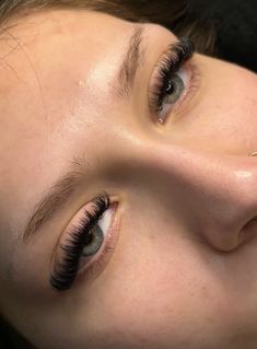 Dark lash extenshions Princess Eyelash Extensions, Russian Lashes Extensions, Dark Lash Line Extensions, Lash Extensions Russian, Lash Extensions D Curl, Lash Extensions Volume, Best False Eyelashes, Lashes Tutorial