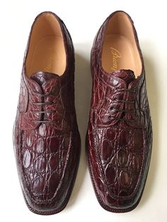 $12000 Silvano Lattanzi x Brioni Burgundy Crocodile Bentivegna IT 7.5, US 8.5. Stunning handmade shoes made in exotic crocodile skin. Marked as IT 7.5, which is a US 8.5. Comes with box and dust bags. Please reference the Lattanzi website for more sizing info. Outsole length is 11.25” x 4”. Feel free to ask any questions. Thanks for looking. Crocodile Skin, Handmade Shoes, Derby, Dress Shoes Men, Oxford Shoes, Dress Shoes, Men's Shoes, Dust Bag, Shoe Accessories