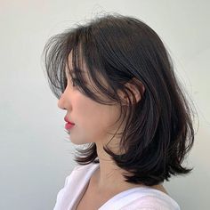 Layer Haircut Pendek, Short Haircut Layers Straight, Asian Layered Short Hair, Short Hair Layers Asian, Short Hair With Layers Asian, Asian Short Layered Hair, Short Layered Haircuts Asian, Short Haircuts Asian, Haircuts For Medium Hair With Layers