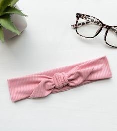 These Personalized Light Pink Ribbed Tie Headbands are perfect for working out, lounging around the house, running errands or driving around with the windows down. They stay in place and hold up your flyaways. Each Headband can be tied as tight or loose as you'd like it to be. The fabric is buttery super soft, comfortable and stretchy. Each headband is completely handmade to order by me!   Size: Regular- 30 x 2 in. Thin- 29 x 1 in. *For Adults* Best Seller: White Leopard Tie Headband  https://rs Nurse Headband, Athletic Headbands, Pink Ribbed, Women Nurse, Yoga Headband, Tie Headband, White Leopard, Hold Ups, Headbands For Women