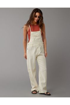 Soft, drapey linen-blend with stretch/Adjustable straps for a custom-to-you fit/Front kangaroo pocket/Belt loop at waist/Open back pockets/This is Real Good: Made with the planet in mind & a promise to continue to do better. Fall Linen Overalls, Grey Sweatpant Overalls, Casual Stretch Overalls At Cheap Price, White Courderoy Overalls, Beige Corduroy Overalls, Bila Bong Overalls, Dressing Up Linen Overalls, Cotton Overalls With Sweater, Aerie Wide Leg Overalls