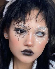 Low Key Halloween Makeup, Glam And Gore Makeup, Halloween Looks Makeup, Black Square Nails, Tattoos Best Friends, Nail Art Step By Step, Tattoos Colorful, Art Step By Step, Glam Eye Makeup