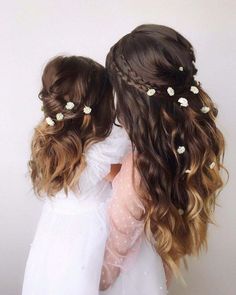 Bridesmaid Hairstyles ❤ Simple and chic idea for bridesmaids and wedding guests hairstyles medium or long hair. #wedding #bride #weddingforward #weddinghairstyles #BridesmaidHairstyles Hairstyles For 2023, Bridesmaid Hairstyles Half Up Half Down, Romantic Updo, Simple Wedding Hairstyles, Wedding Guest Hairstyles, Best Wedding Hairstyles