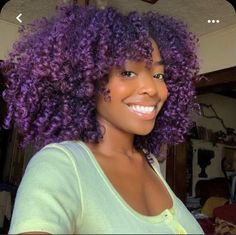 Hair Black Women Natural, Purple Curly Hair, Curly Purple Hair, Purple Natural Hair, Girl With Purple Hair, Natural Hair Problems, 3c Natural Hair, Hair Black Women