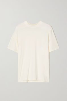 If you're often borrowing your boyfriend's tees to sleep or lounge in, then you'll love SKIMS' T-shirt. It's made from stretch cotton and modal-blend jersey that's cut for a relaxed fit. Wear yours with the matching boxer shorts. | SKIMS Boyfriend Stretch-jersey T-shirt - Off-white Boyfriend Sleeping, Future Apartment, T Shirt Oversize, 2024 Christmas, Boyfriend T Shirt, Boyfriend Tee, Fall Shopping, Boxer Shorts, Christmas Wishlist