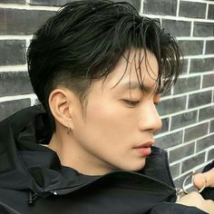 Asian Male Undercut, Overgrown 2 Block Haircut, Korean Slick Back Hair Men, Asian Men Fringe Hairstyle, Asain Hairstyle Men Straight, Korean Undercut Men, Two Block Middle Part, Asian Men Haircut Medium, Guy Perm