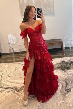 Sequin Long Dress, Chiffon Wedding Dress Beach, Tiered Prom Dress, Prom Dresses Long Lace, Lace Prom Dress, Cute Prom Dresses, Pretty Prom Dresses, Lace Homecoming Dresses