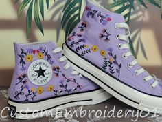 Welcome to my shop. Note: The shoes in the picture are Taro purper. Due to differences in computer monitors, color differences may occur. If you prefer a different color shoe, please send me a message. If the shoe itself does not have a date and name, there is an additional $10 embroidery fee for adding the date and name separately, plus there will be a fee for adding embroidery or changing the embroidery pattern, changing the color of the embroidery pattern etc. . depending on the difficulty, p Light Purple Converse Embroidered, Embroidered Shoes Converse, Customized Converse, Run With Me, Shoes Converse, Embroidered Shoes, Womens Tie, Tie Shoes, Computer Monitors