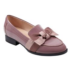 is a comfortable and stylish loafer that is perfect for everyday wear. #bandolino #loafer Trouser Shoes, Ladies Loafers, Dark Mauve, Most Comfortable Shoes, Slip On Loafers, Tassel Loafers, Low Block Heels, Pretty Shoes