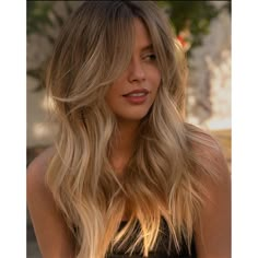 Fall Hair Cuts, Midlength Haircuts, Long Hair With Bangs, Hair Color And Cut, Trending Haircuts, Long Layered Hair, Haircuts For Long Hair, Hair Stuff