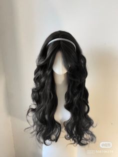 Messy Black Hair, Pretty Hair Cuts, Black Wavy Hair, Gothic Hairstyles, Hair Inspiration Long, Cosplay Hair, Kawaii Hairstyles, Hair Tutorials Easy, Glam Hair