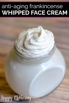 Whipped Face Cream, Frankincense Anti Aging, Chest Cream, Homemade Face Cream, Vapor Rub, Creme Anti Age, Skin Nutrition, Anti Aging Face Cream, Frankincense Essential Oil