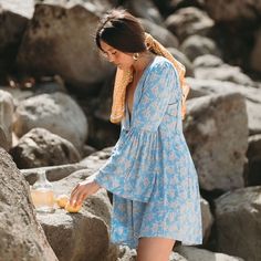 Flowy Light Blue Floral Dress From Xix Palms. Size 3 By Their Sizing But I Think It’s A Bit Bigger Than A Medium/Us 6. Deep V And Belle Sleeves, Can Be Made Less Deep Since It Has A Hook And Eye Closure An Inch Up From The V. Polyester! Really Nice And Cute, Just Too Big For Me Sadly. 21” Pit To Pit. Long Sleeve Summer Dress In Blue, Light Blue Long Sleeve Midi Dress For Beach, Light Blue Long Sleeve Midi Dress For The Beach, Blue Long Sleeve Mini Dress For Summer, Light Blue Long Sleeve Mini Dress For Summer, Blue Long Sleeve Summer Dress, Long Sleeve Light Blue Mini Dress For Summer, Light Blue Long Sleeve Summer Dress, Blue Mini Dress For Daywear