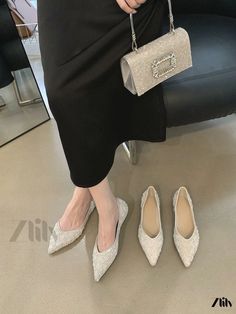 Zlily - Exquisite Pointed-toe Flat Shoes with Stylish Design, Rhinestone Embellishment, and Comfortable Sole for Wedding or Fancy Occasions Pointed Flats Shoes, Lightweight Running Shoes, Rhinestone Embellishments, Pointed Toe Flats, Leather Shoes Men, Western Cowboy Boots, Mary Jane Shoes, Wedding Wear, Flat Shoes