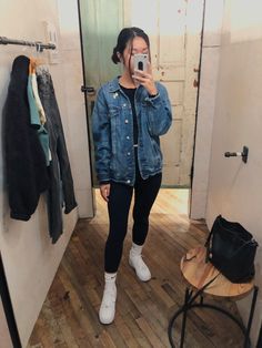 Outfits With Air Force Ones Fashion, Air Force Outfits, Air Force Ones Outfits, Black Long Sleeve Outfit, Adidas Leggings Outfit, Forces Outfit, Outfits With Air Force Ones, Outfits With Jordan 1s Fashion Styles, Cute Outfits With Leggings