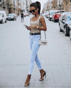 Manhattan Fashion, Mode Shoes, Chique Outfits, Look Fashion, Lany, Spring Summer Fashion, Fashion Inspo Outfits