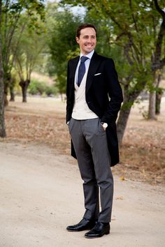 Mercedes Lámbarri Altamira and Hervé Rigonat’s Fairy-Tale Wedding in Spain Morning Suits For Men, Morning Suit Wedding Grooms, Classy Groomsmen Attire, Morning Dress Wedding, Morning Suit Wedding, Wedding Morning Suits, Morning Suit, Best Suits For Men, Groom Suit Grey