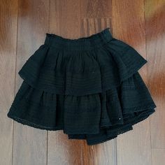 Aerie Rock N Ruffle Skirt New With Tags Black Cotton Mini Skirt With Ruffles, Black Cotton Ruffled Mini Skirt, Black Bohemian Skirt With Ruffles, Casual Black Ruffled Skirt, Yellow Floral Skirt, Brown Mini Skirt, Skort Dress, Distressed Skirt, Tiered Mini Skirt