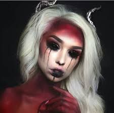 Resultado de imagem para fantasy halloween makeup ideas Artist Costume, Demon Makeup, Makeup Zombie, Halloweenský Makeup, Halloween Make-up Looks, Horror Make-up, Awesome Makeup, Photo Concept, Special Fx Makeup