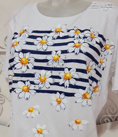 ♥ Daisy Art T-shirt, Art Clothing, Handpainted Shirt, Hand Painted T Shirt, Tshirt with daisy flowrers ♥ HAND PAINTED T-SHIRT by DiqnaDesign. Because these are Original Hand Painted Designs I will not guarantee that each t-shirt is exactly the same. The nature of hand painted designs is that each one is just a little different. ------- SIZE & DETAILS ------- Cotton T-shirts - hand painted with professional water resistant textile paint Available sizes: S, M, L, XL, 2X Available colors of the Fabric Paint Shirt, Daisy Art, Paint Shirts, Daisy Painting, Tshirt Art, Painted Clothes, Fabric Paint, Art Clothes, Paint Designs