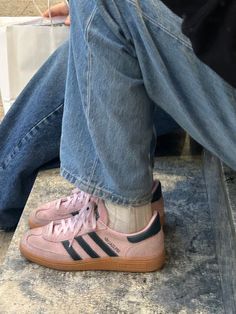 Adidas Shoes Outfit, Shoe Inspo, Swag Shoes, Pink Adidas