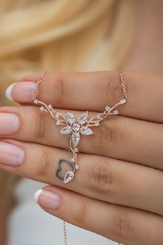 Metal: 925 Sterling Silver | Weight: 2.80 Gr | Figure Width: 4.00 Cm | Figure Height: 3.20 Cm |  Chain Length : 42 Cm | Stone Type: Zircon | Plating: Rose Gold Plated | Note: Avoid contact with substances such as Perfume, Alcohol, Cream, Bleach. Flower Necklace | 925 Sterling Silver | Gifts for Her | Leaf Necklace |  Flower Pendant | Plant Necklace | Magnolia Necklace | Plant Jewelry Elegant Silver Flower Necklace With Decoration, Elegant Silver Flower Decoration Necklace, Delicate Silver Jewelry With Flower Decoration, Feminine Flower Necklaces For Wedding, Elegant Rose Gold Necklaces With Flower Decoration, Elegant Rose Gold Necklace With Flower Decoration, Delicate Flower Wedding Jewelry, Silver Flower Necklace For Wedding, Flower-shaped Necklace For Wedding