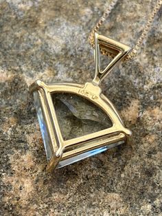 "~ Vintage, 14K Gold, 5 Carat Blue Topaz Pendant On An 14K Gold, 18\" Box Chain. In Excellent Condition, Weighs Approximately 4.5 Grams On My Scale. ~ Due To The Unique Nature Of Antiques & Vintage Items, They Are Being Sold As Is. Please Keep In Mind, That Most Of All Antiques & Vintage Items Will Show Wear & Imperfections Consistent With Their Age And Use. Please Look At The Pictures Provided & Any Questions Please Don't Hesitate To Ask ~" 14k Gold Square Pendant With Box Chain, Antique Engraved Square Pendant Jewelry, Blue Gemstone Necklace With Square Pendant, Blue Square Pendant Jewelry With Gemstone, Blue Gemstone Square Pendant Necklace, Blue Topaz Pendant, Birthstone Colors, Pink Gemstones, Box Chain