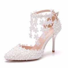 Step into elegance on your wedding day with our White Lace Flower Tassel Wedding Shoes. These exquisite shoes feature delicate lace and flower details adorned with charming tassels, making them the perfect choice for any bride seeking a blend of sophistication and romance. Crafted from high-quality materials, these shoes ensure comfort and durability throughout your special day. Let these shoes be the perfect finishing touch to your bridal ensemble. Product information: Lining material: Imitatio Wedding Shoes Bride Comfortable, Wedding Shoes Sandals, Pink Wedding Shoes, Shoes Bride, Ivory Wedding Shoes, Wedding Shoes Lace, Wedding Shoes Bride, Bridal Wedding Shoes, White Wedding Shoes