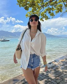 Summer Outfits Trendy 2024, Beach Simple Outfit, Beachy Summer Outfits Casual, Simple Ootd Philippines, Goa Looks For Women, Beachy Outfits Casual, Goa Outfits Beach, Goa Fits, Goa Outfits Women