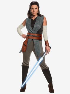 Top watt. Wraps Pants w att. Boot Tops Cuff Arm Warmers Belt Star Wars Outfit, Disfraz Star Wars, Rey Costume, Star Wars Halloween Costumes, Jedi Costume, Costume Carnaval, Star Wars Halloween, The Last Jedi, Star Wars Outfits