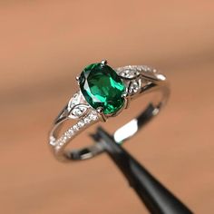 promise ring emerald ring May birthstone ring green gemstone oval cut gemstone sterling silver ring Slytherin Jewelry, Green Quinceanera, Milgrain Wedding Ring, Stile Harry Potter, Elegant Rings, Smaragd Ring, Dainty Rings, Emerald Rings, Wedding Rings Round